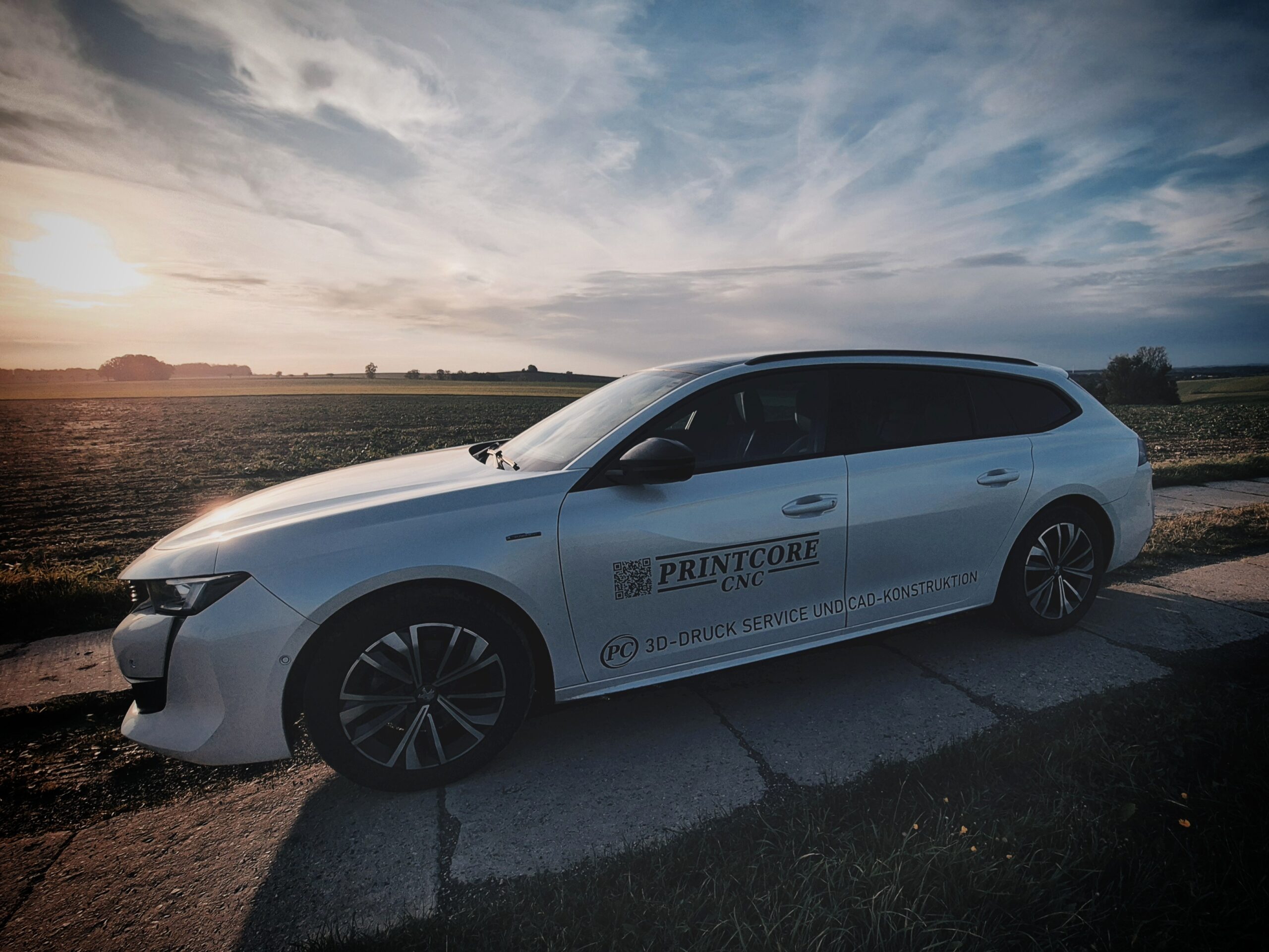 Firmenfahrzeug PRINTCORECNC – mobiler 3D-Druckservice in Sachsen
